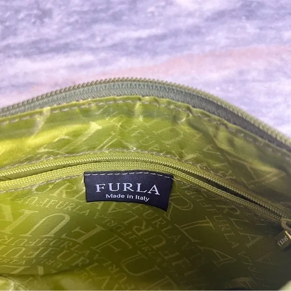 Furla green leather shoulder bag - Picture 2 of 7